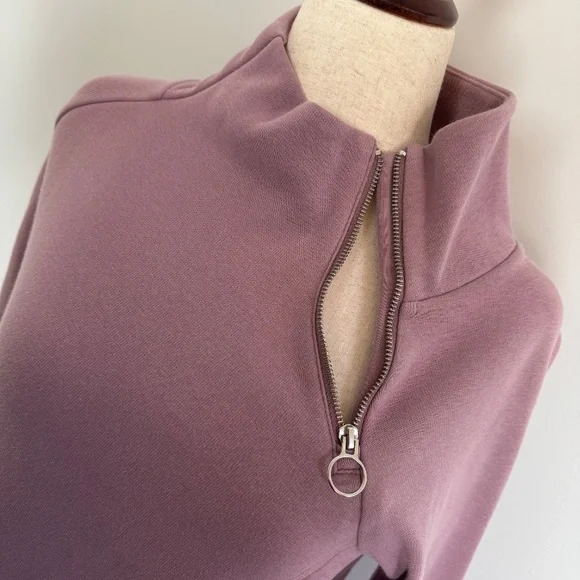 Athleta Sweatshirt - Picture 4 of 7